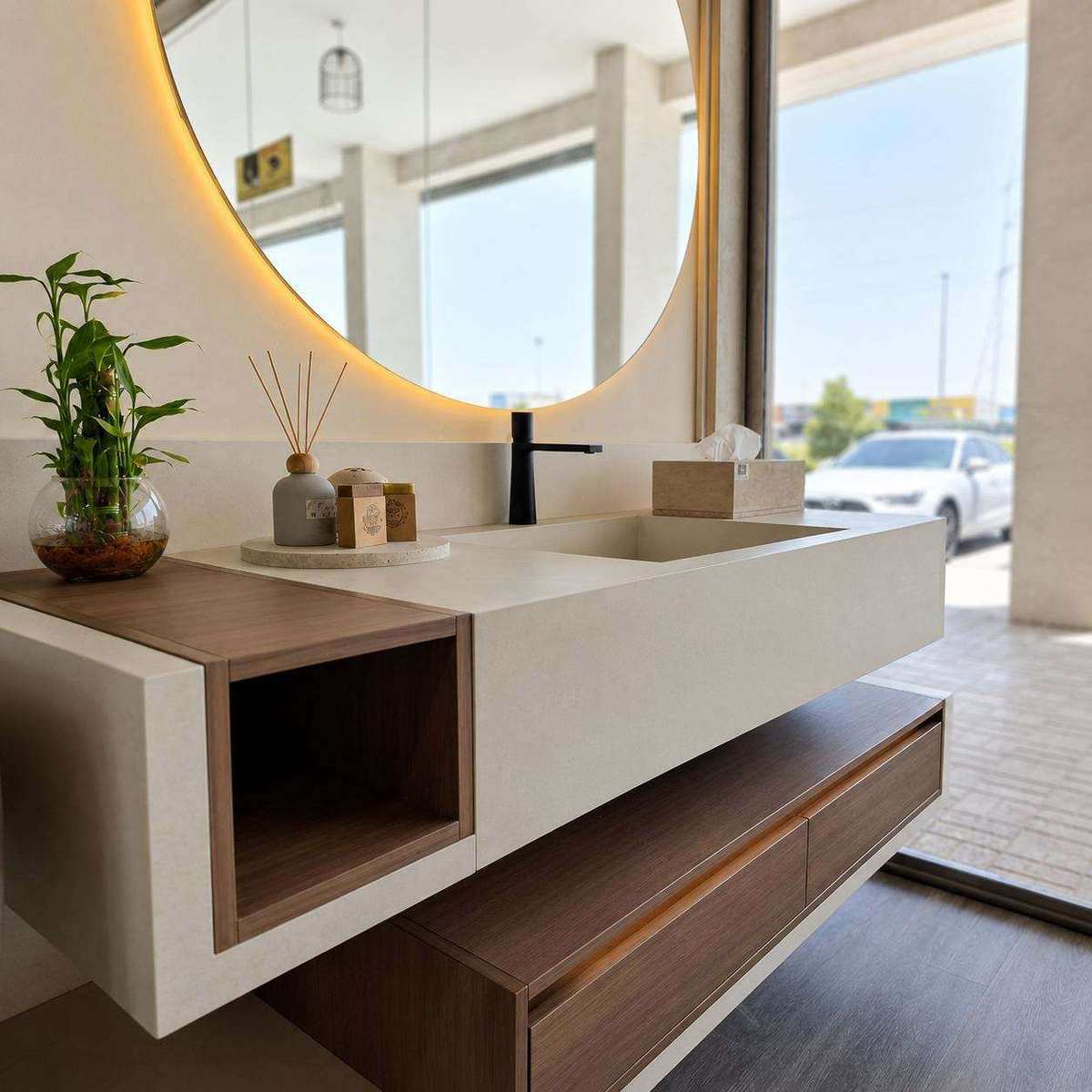 Marble vanity detail