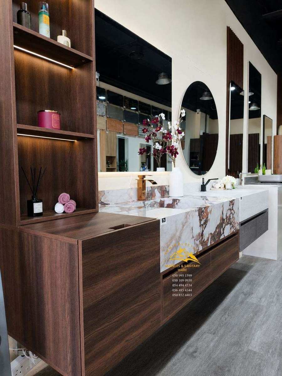 Dubai mirror